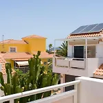 Casa Velero To 100mt From , Optical Fiber Dom wakacyjny La Oliva